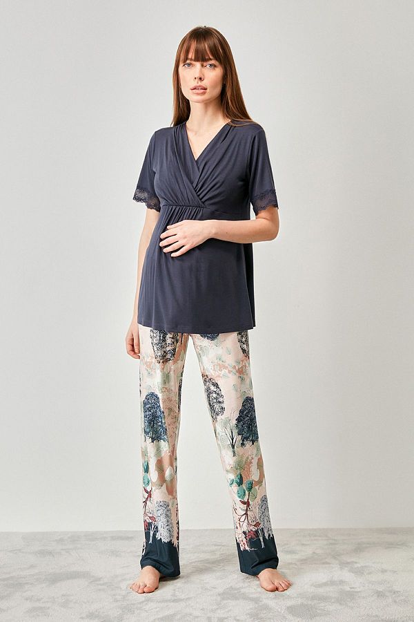 Catherine's-Soft Textured Pajama Set for Pregnant Women 1