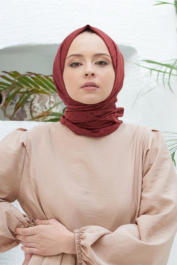 Burgundy evening wrap shop