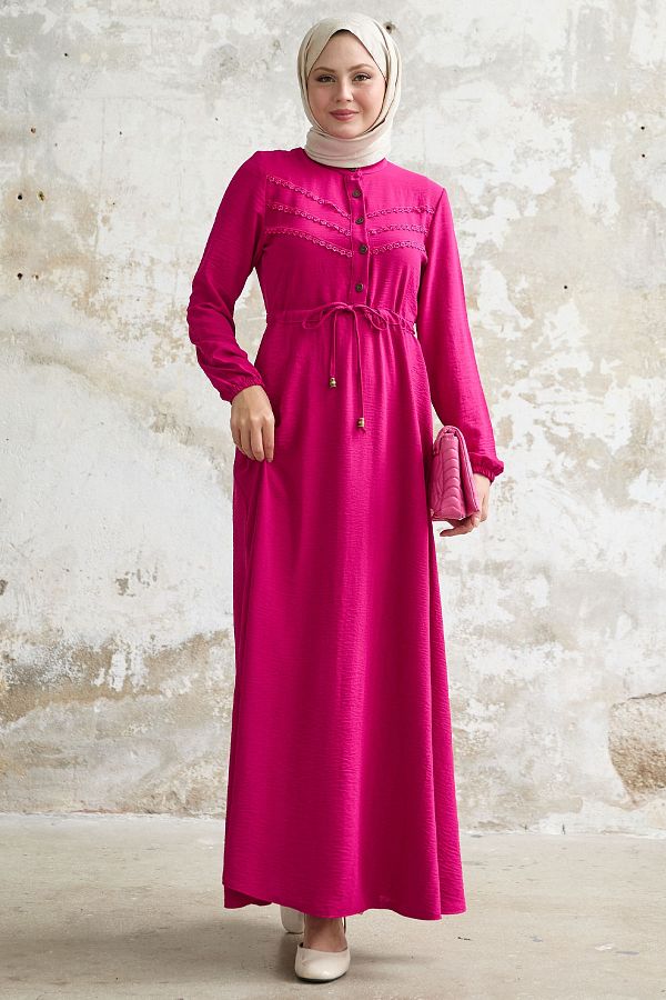InStyle-Rochie Ayrobin Fuchsia - Detaliat Guipur 1