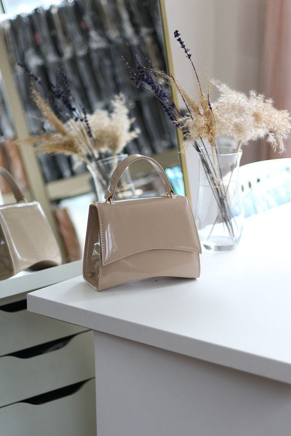 Moom Bag Women s Nude Patent Leather Covered Shoulder Bag Trendyol