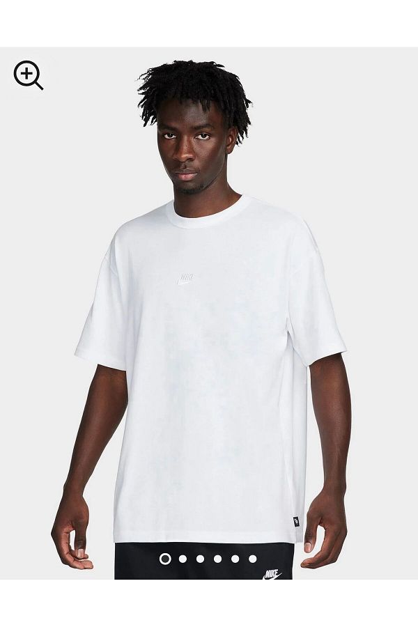 Nike Men s Oversize White T shirt Premium Essentials Short Sleeve Trendyol