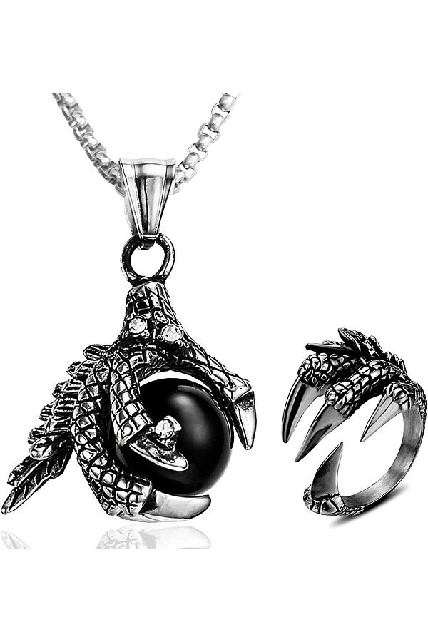 YuChic-Ragnarok Gothic - Dragon Claw Black Moon Necklace 1