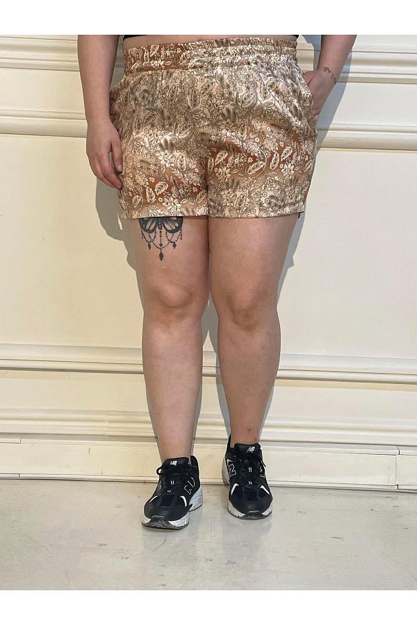 DISENTIS MODEST-Patterned Satin Tile Shorts - Plus Size, Side Pockets and Elastic Waist 1