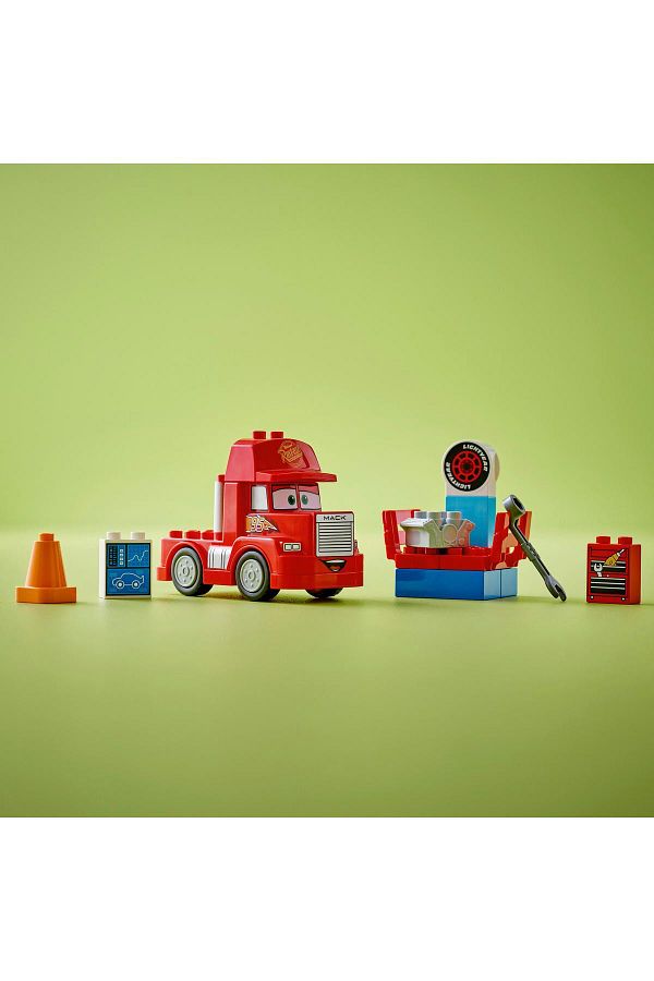 Cars mack lego new arrivals