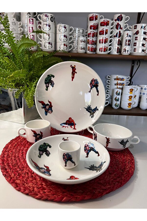 TEBAK COLLECTION SÜPER KAHRAMANLAR AVENGERS DESENLİ 5 parça ÇOCUK BEBEK YEMEK TAKIMI BESLENME SETİ