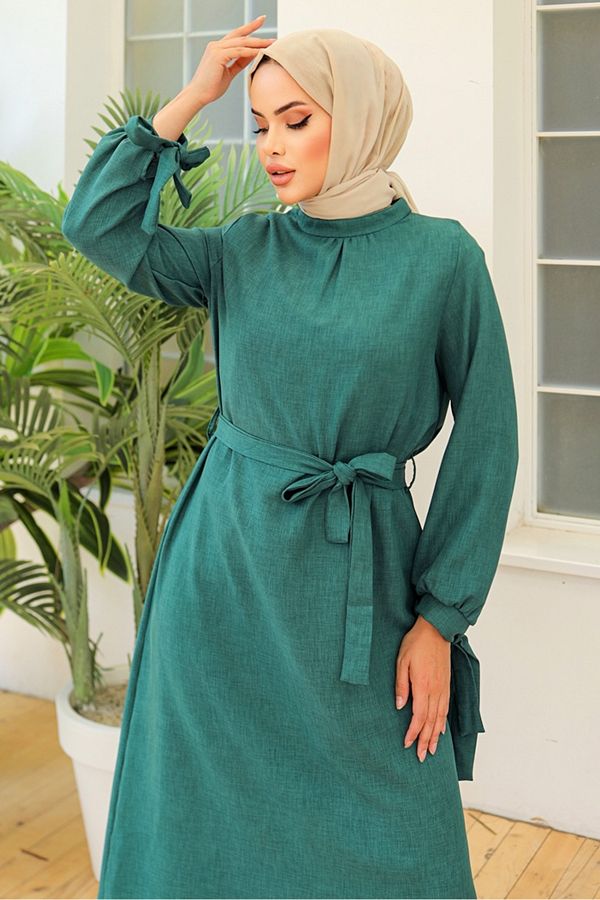 Emerald green linen dress shop