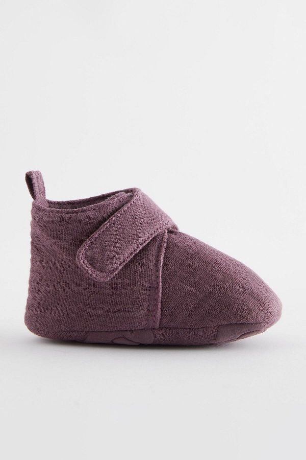 Lilac shoes next store