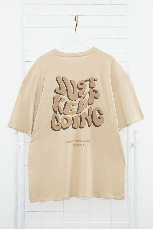 Trendyol Collection-100% organiczna bawełna OverSize Camel T-shirt - SuSTainable Printed TMNSS24TS00171 1