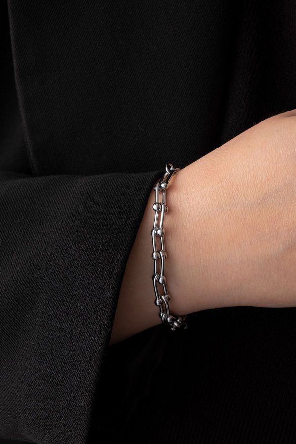 Do tiffany bracelets tarnish top