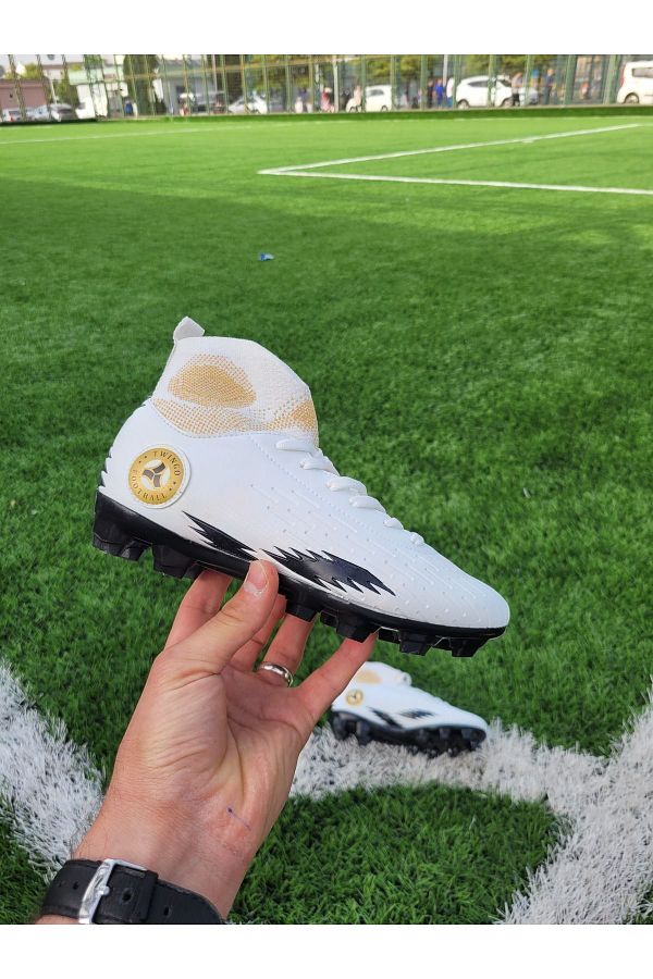Grass football cleats hot sale