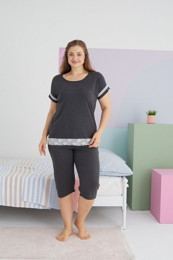 Siyah İnci-Large Size Anthracite Curve Oversize Capri Set 1