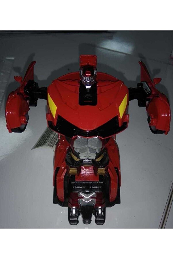 VARDEM OYUNCAK 1:32 Çekbırak Robota Dönüşen Araba