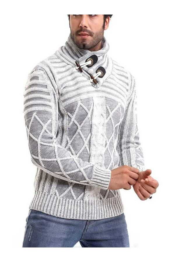 Thick white sweater on sale
