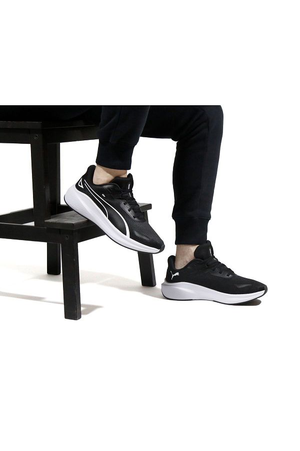 Puma-Skyrocket Lite Unisex Daily Running Shoes Black 1