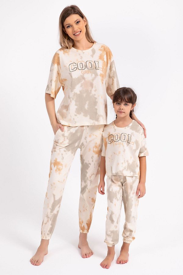 Arnetta Cool Girl Ivory Casual Girl s Pajama Set Trendyol