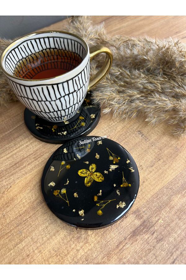 Sultan Tasarım-Set of 4 Real Dried Flower Patterned Coasters 1