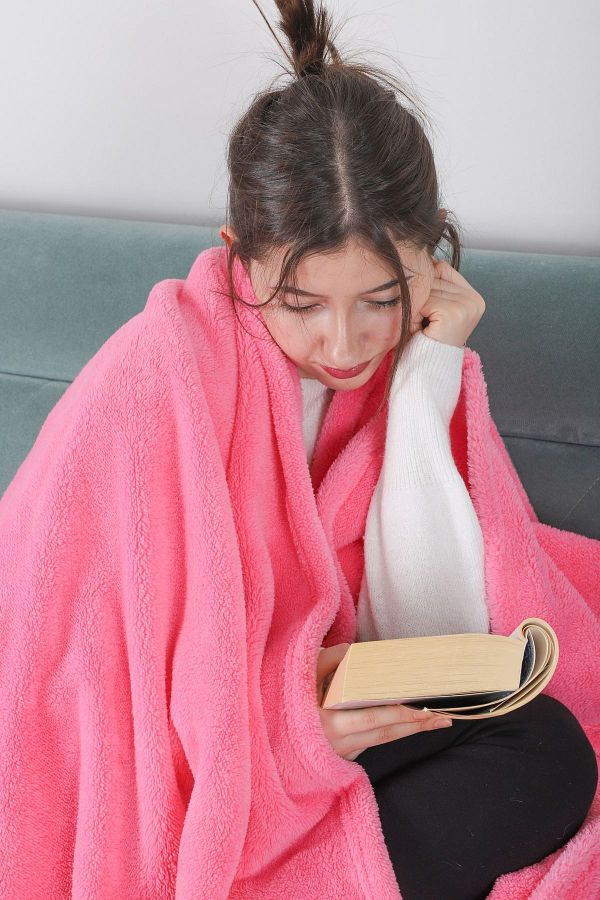 HOME MOD STORE-Welsoft Extra Soft Single TV Blanket and Shawl 1