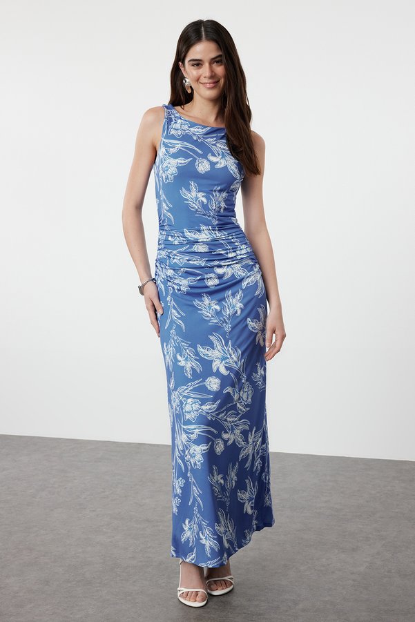 Trendyol Collection Blue Floral Printed Shiny Surface Boat Neck Body-Hugging Stretchy Knitted Pencil Dress TWOSS24EL00528