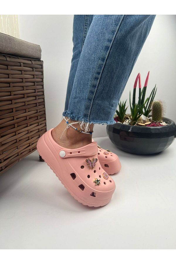 Stylish girls slippers on sale