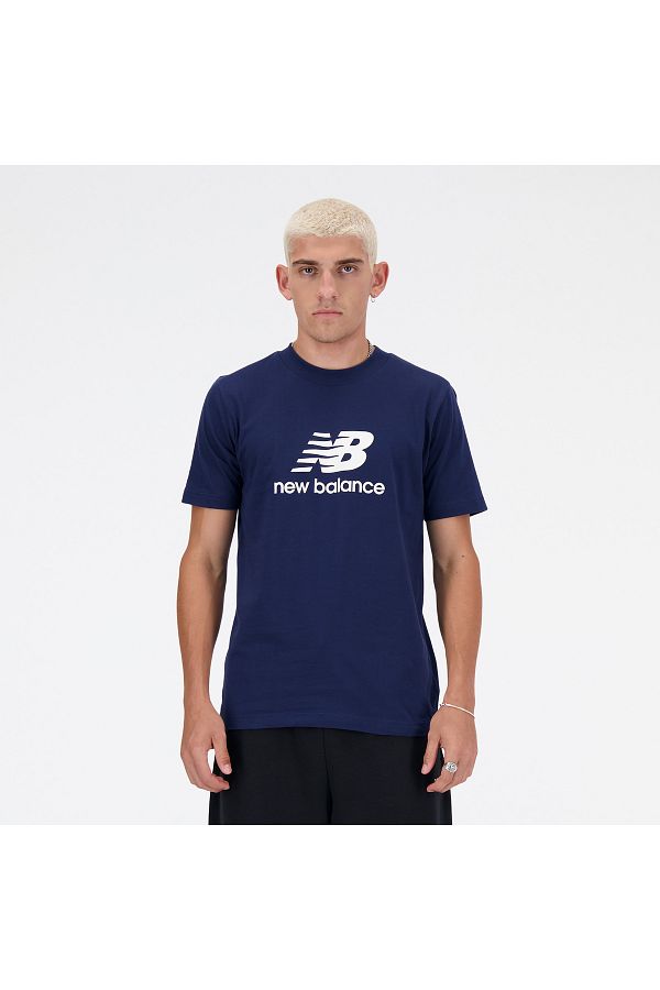 New Balance Sport Essentials NB NAVY Logo T Shirt S S Top Trendyol