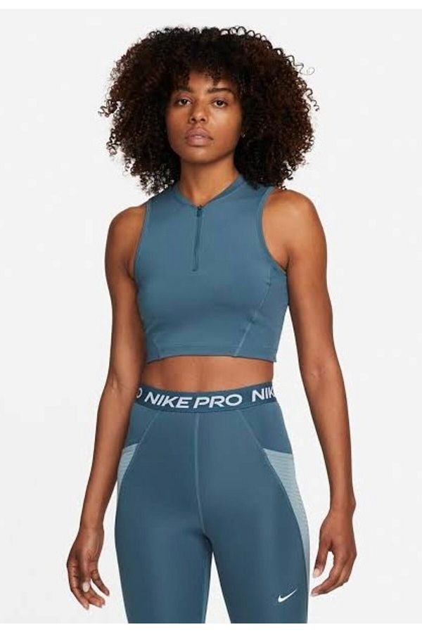 Nike PRO Women s DRI FIT Crop Top Trendyol