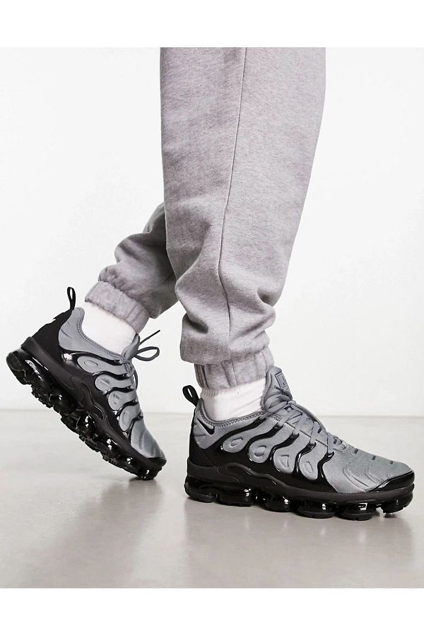 Nike Air VaporMax Plus Men s Sports Shoes Trendyol