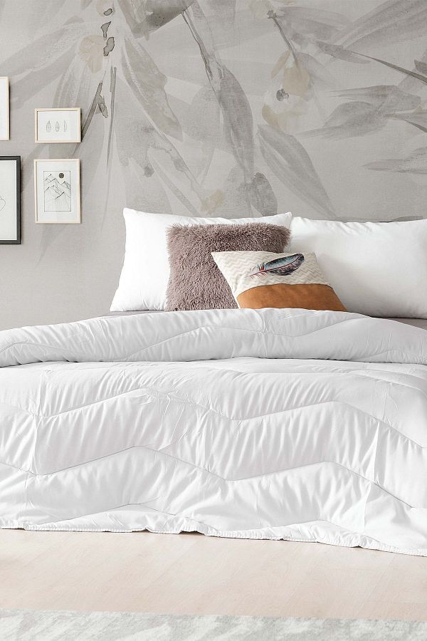 Sweat resistant pillow 2025
