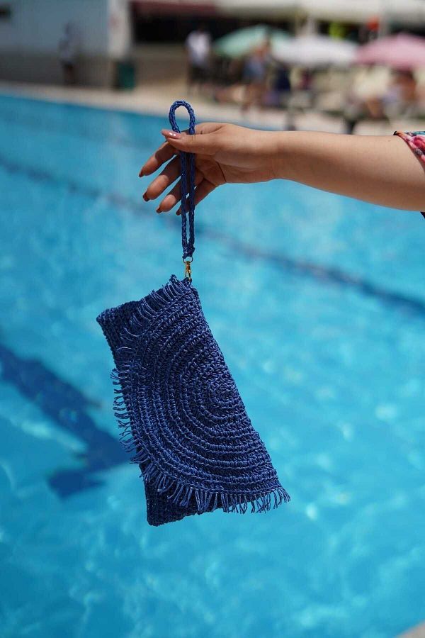 More glitter Saks Blue Clutch Bag Trendyol