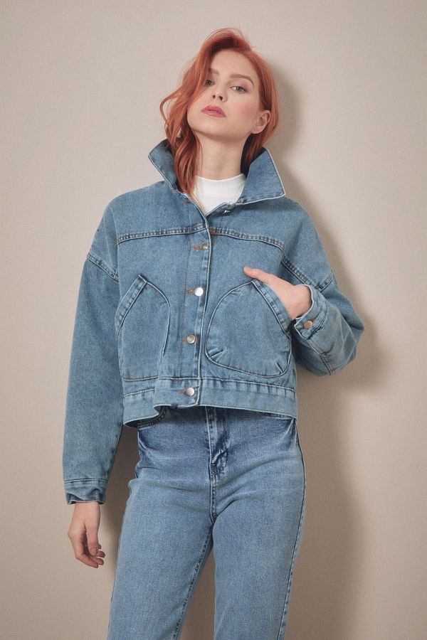 Cropped denim jacket with fur outlet