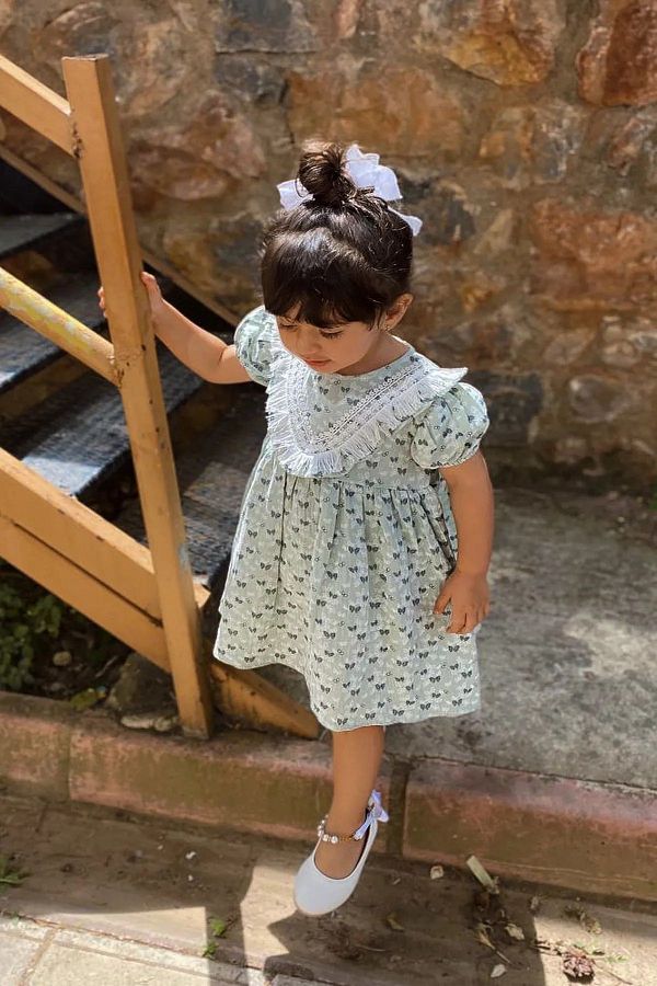 Short frock baby outlet