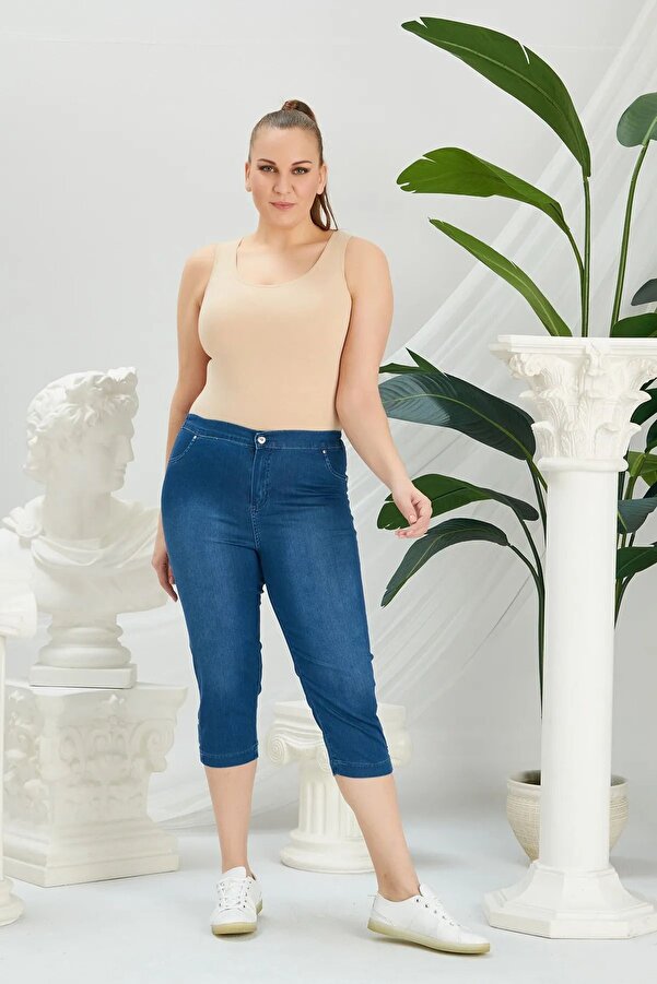 RMG-Plus Size Kim Blue Capri 1
