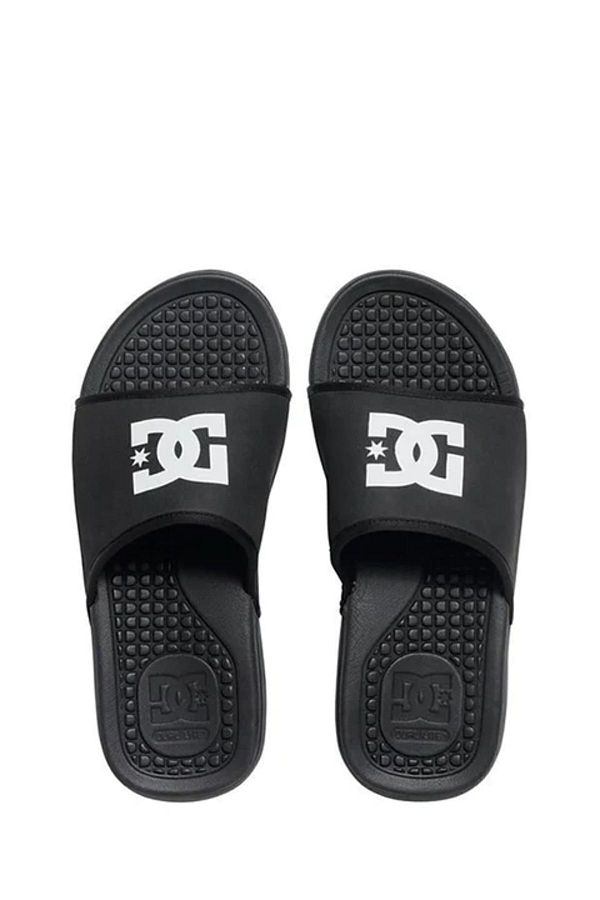 3 slippers for 999 new arrivals