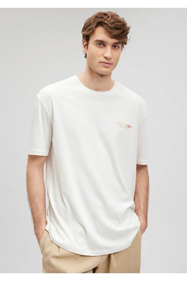 White nin shirt 2025