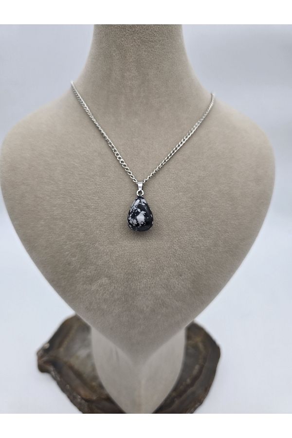Natural obsidian necklace store