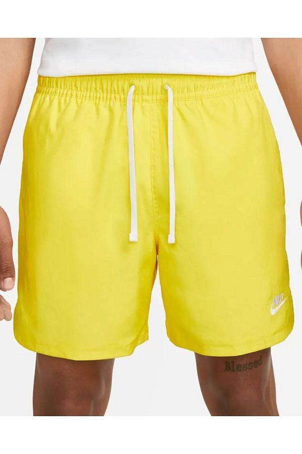 Nike Shorts Nike Sportswear Sport Essentials Acid Yellow for men Trendyol