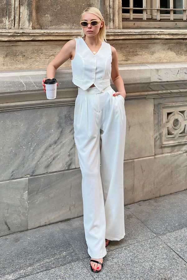 Swist White Neek Buttoned Vest Pleated Palazzo Trousers Women s Bottom Top Set Trendyol