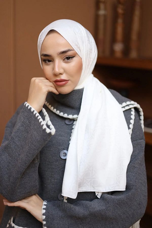 Silk Home-SILK HOME DELUXE 40003-01 Model Shawl 1