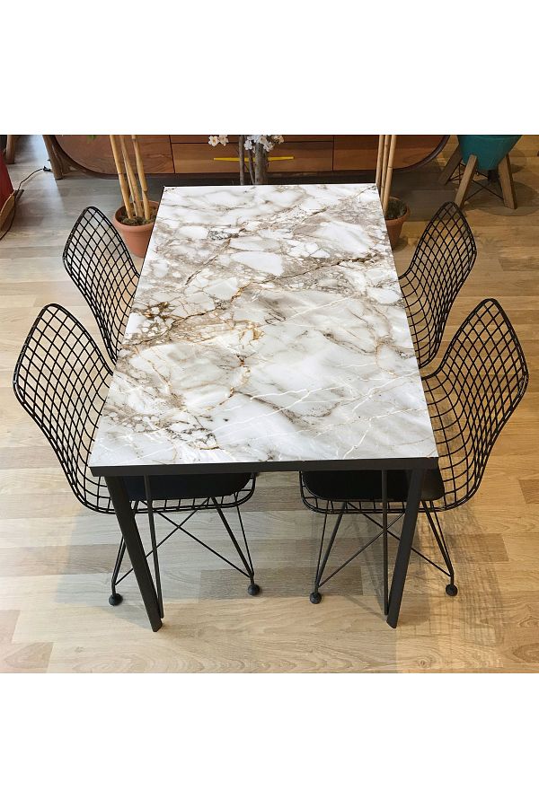 yağmur sanat-Marble Patterned Table - Countertop and Floor Covered 1