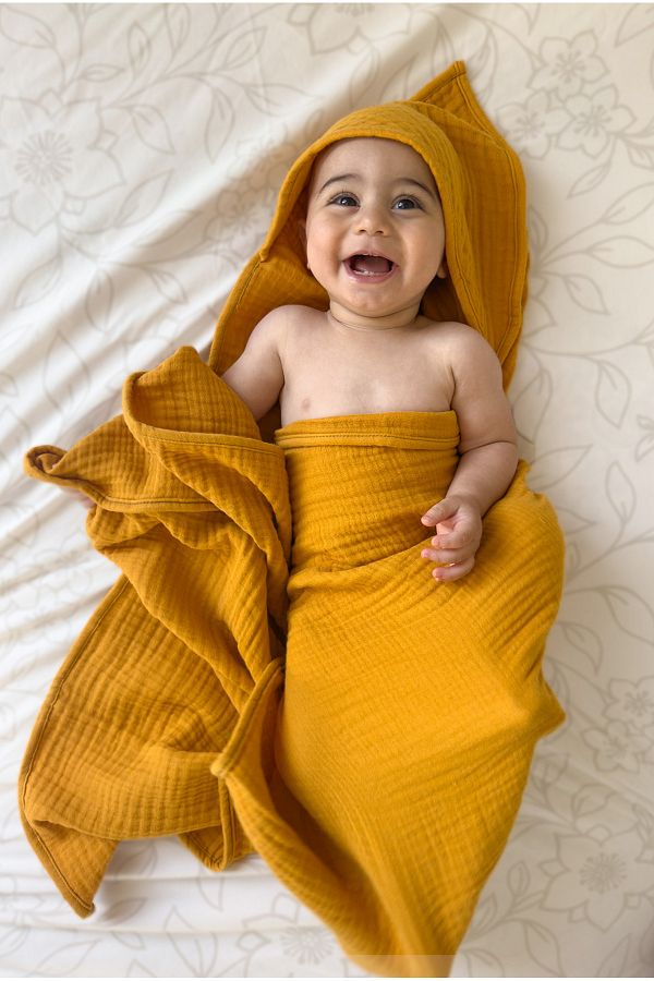 benecium Mustard Muslin Baby Bath Towel Trendyol