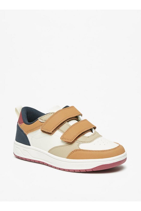 LBL by Shoexpress-Boys' Colourblock Sneakers with Hook and Loop Closure 1