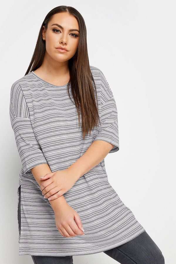 Stil Diva-Tricou cu dungi cu decolteu cu fante - Plus Size 302946 1