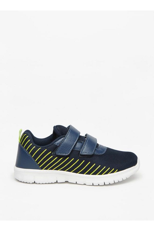Oaklan by Shoexpress-Textured Sports Shoes with Hook and Loop Closure 1
