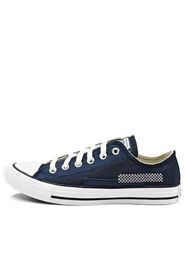 converse-Chuck Taylor All Star - Comfortable and Stylish Sneakers 1