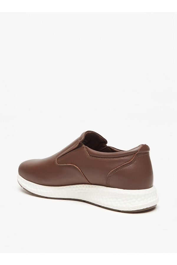 Le comfort shoes new arrivals