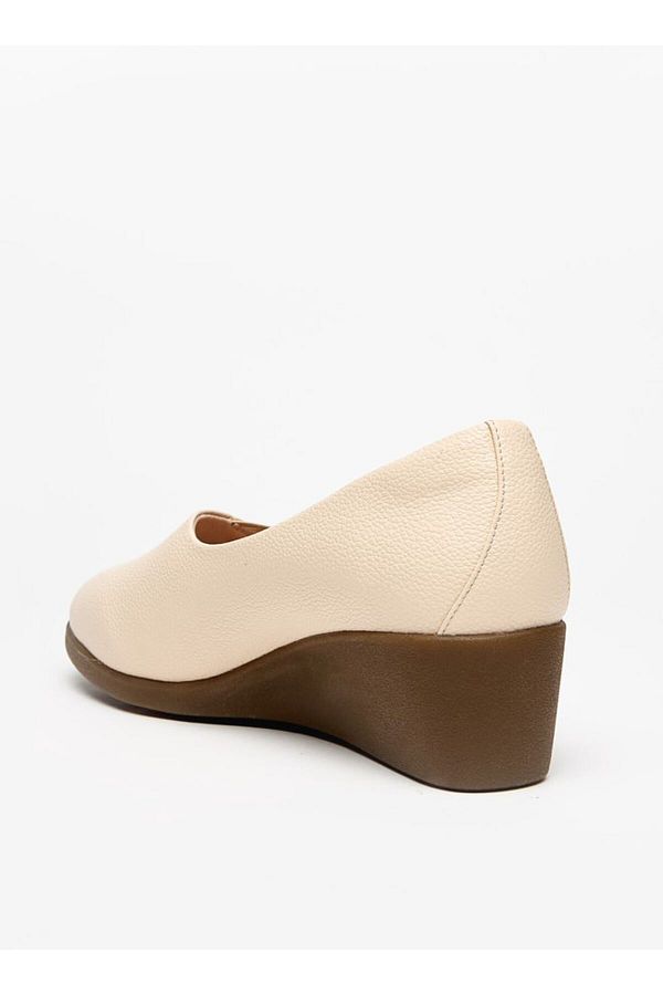Wedge heels slip on on sale