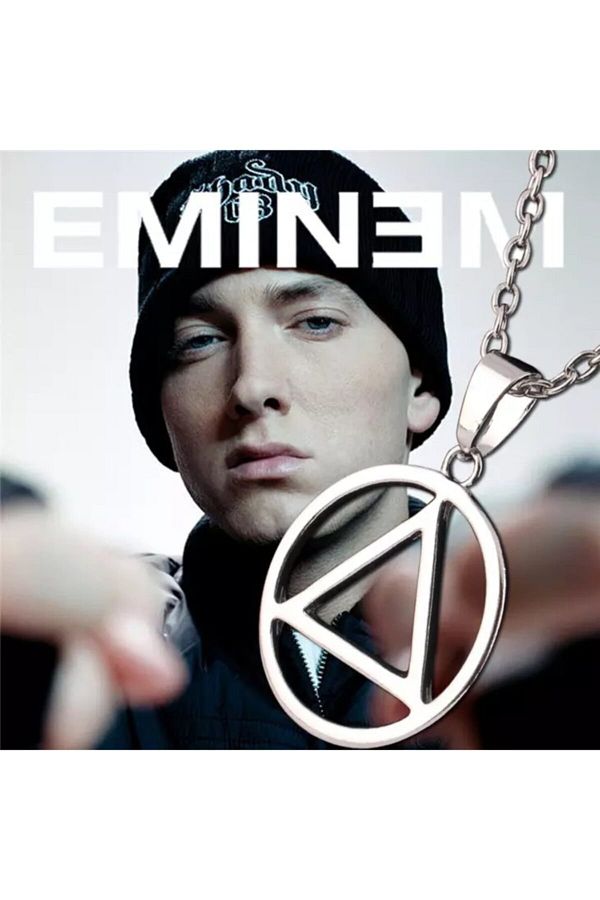 Kostebek Hiphop Eminem Triangle Necklace Trendyol