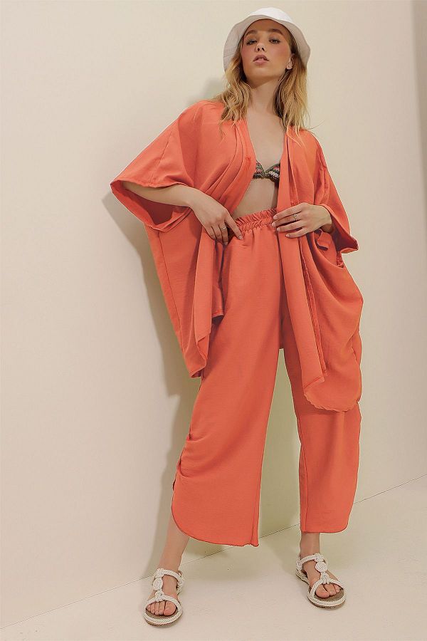 Trend Alaçatı Stili-Damen-Doppelset aus Hose und Jacke mit Beinschlitz in Zimtfarbe, selbststrukturiert, ALC-752-001 1