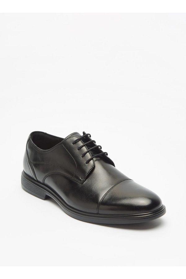Lace up closure shoes store