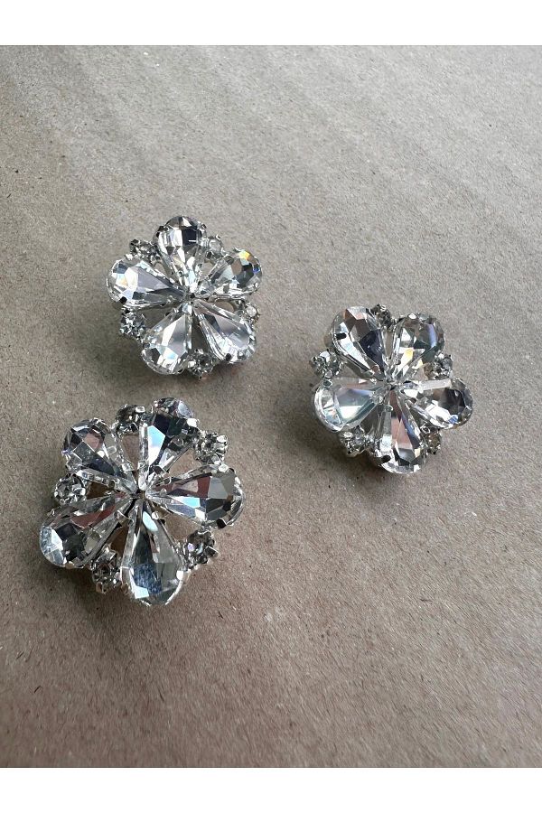 ODDA TASARIM ATÖLYESİ-Crystal stone large flower pattern 3 pcs button set 1