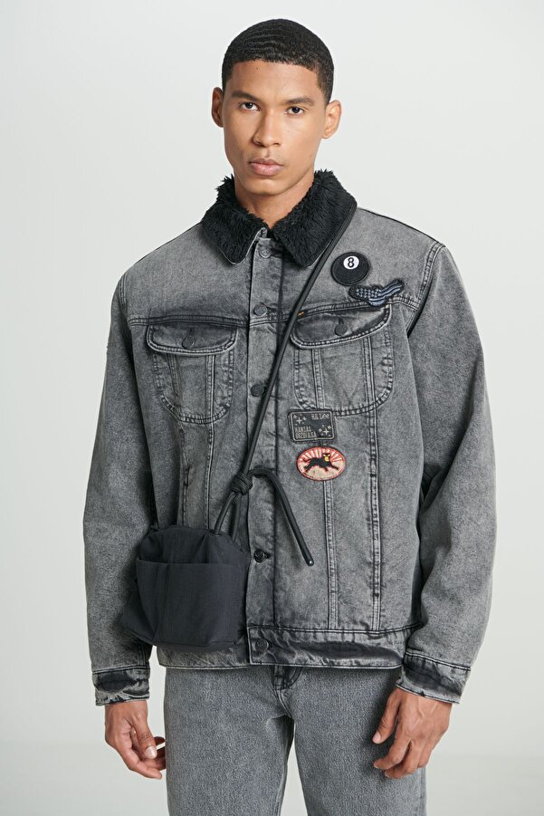 Lee Sherpa Collar Black Jeans 100% Cotton, Trucker Regular Fit